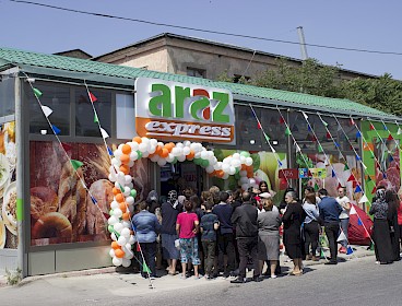 “ARAZ” supermarketlər şəbəkəsi növbəti ekspress filialını açdı